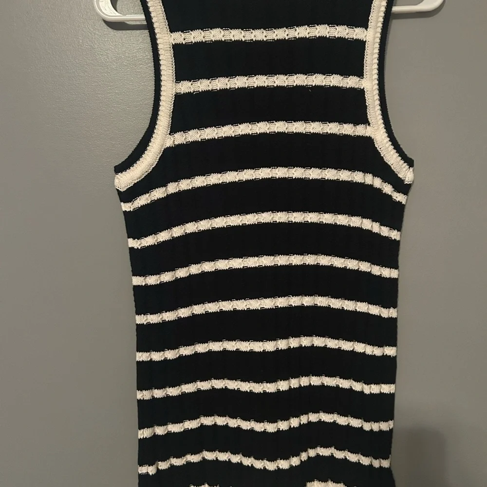 Joan Rivers Black and White Striped Crew Neck Sweater - Picture 3 of 8
